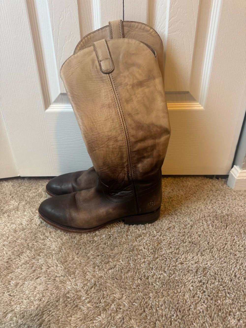 Ariat Brown Suede-Lined Boot Interior Detail